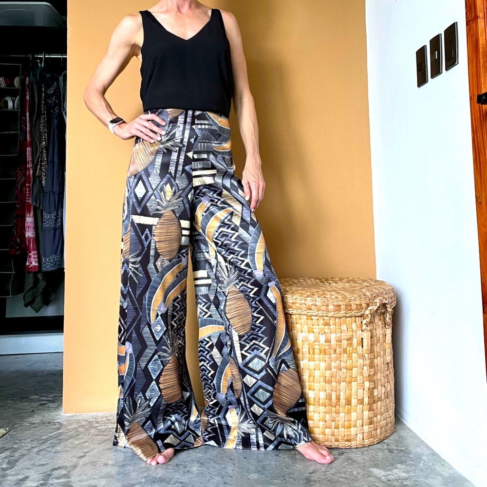 CQ by CQ Patterned Wide-Leg palazzo pants sz S